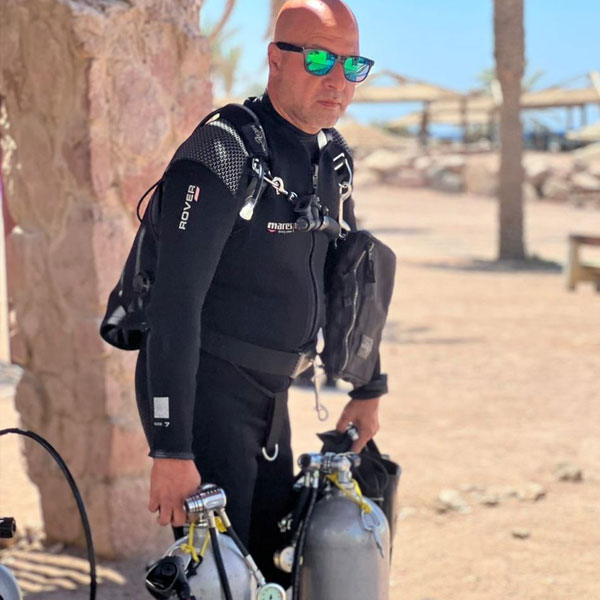 aladdin-scuba-diving-Sidemount1